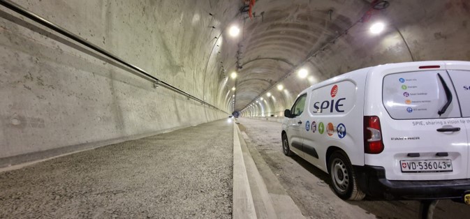 SPIE schliesst innovatives Beleuchtungs- und Beschilderungsprojekt für den Tunnel des Nations in Genf ab