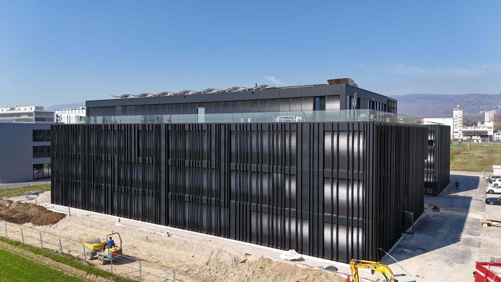 Integrated electrical and technological installations: Les Avouillons